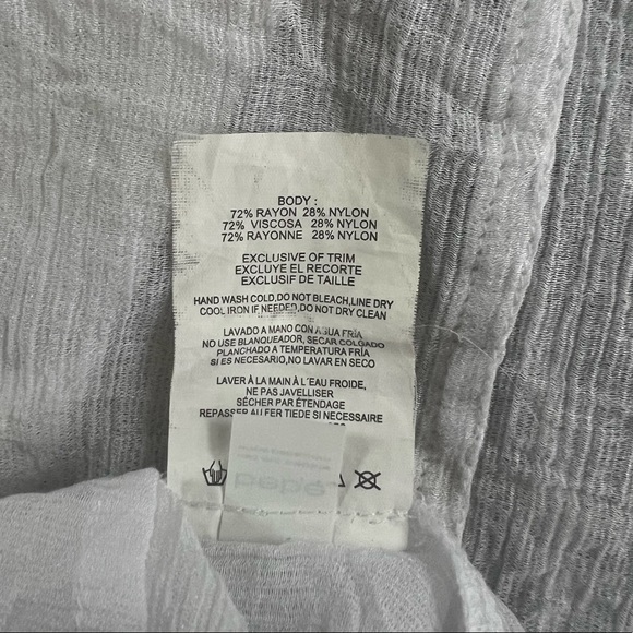 2B Bebe Button Down Sequinned White Sleeveless Top - Picture 4 of 4